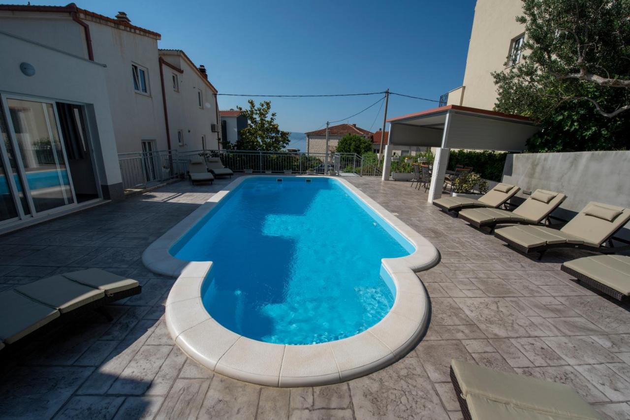 Apartment Bevanda Podstrana