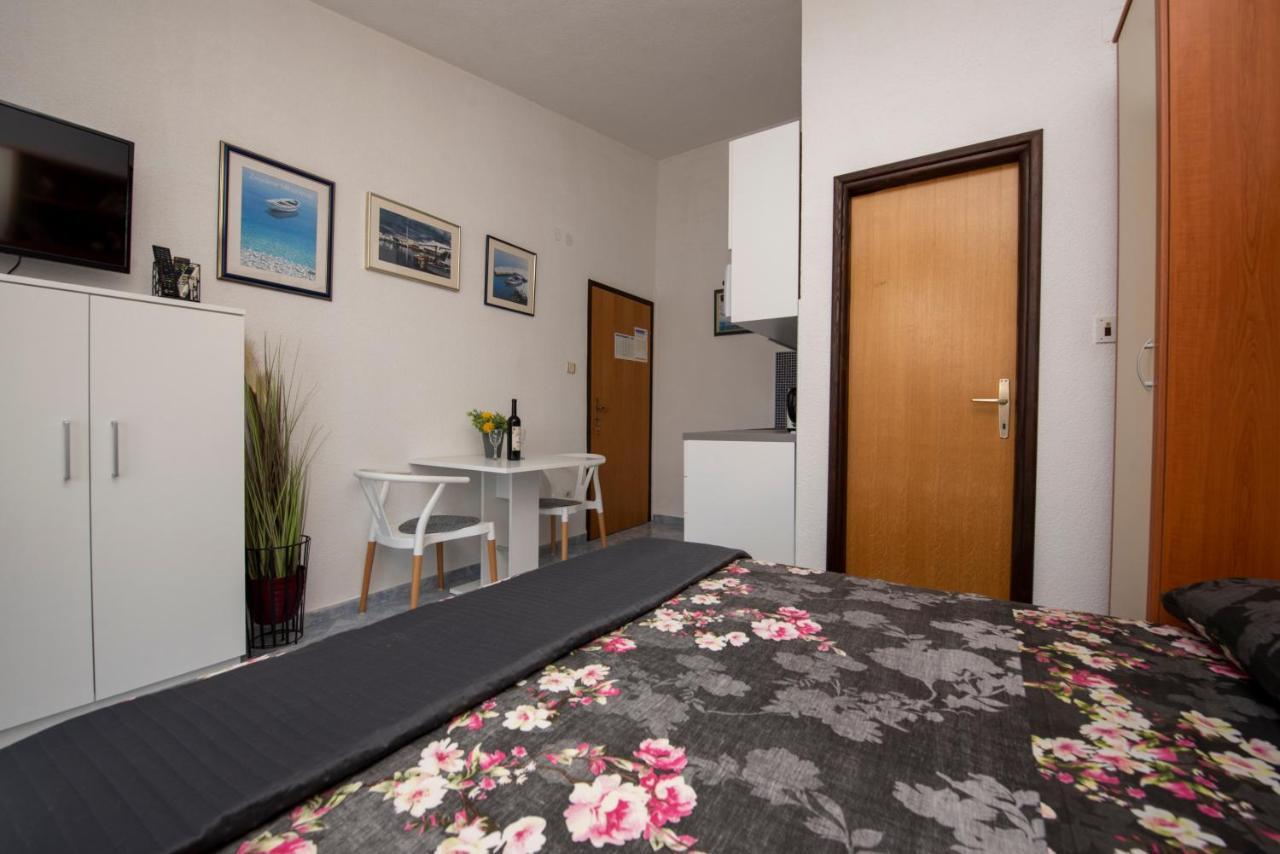 Apartment Bevanda *