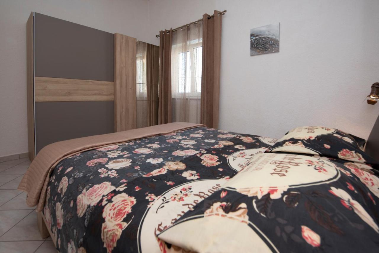Apartment Bevanda